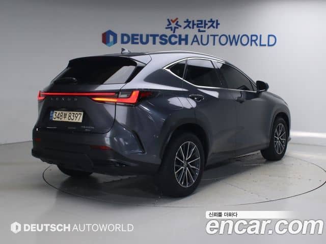 Lexus NX450h+