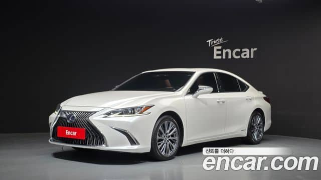 Lexus ES300h