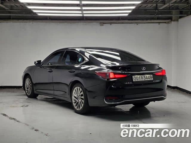 Lexus ES300h