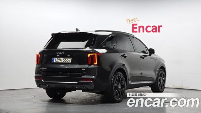 Kia Sorento — фото 1