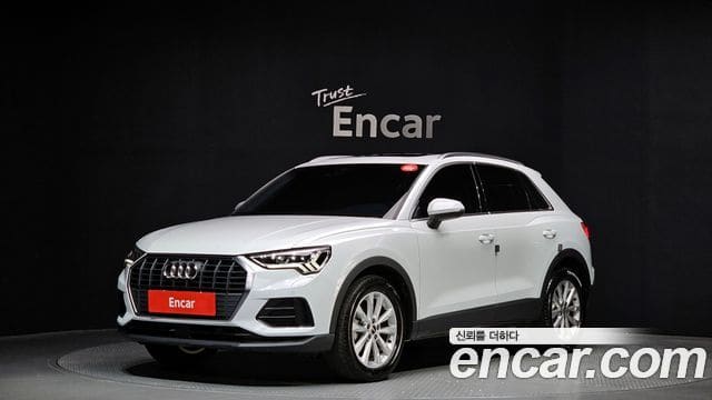 Audi Q3 — фото 1