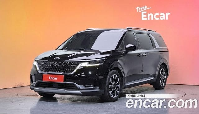 Kia Carnival — фото 1