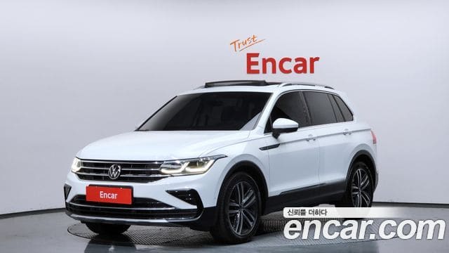 Volkswagen Tiguan — фото 1