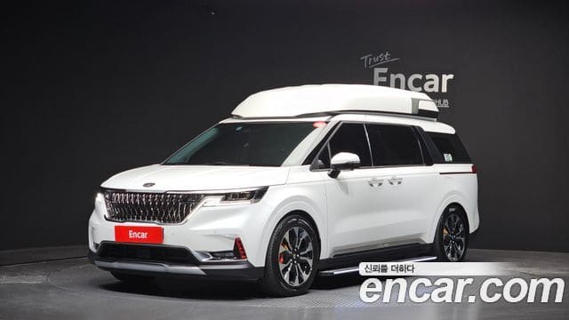 Kia Carnival — фото 1