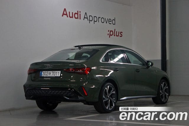 Audi A3 — фото 1