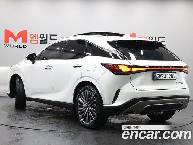 Lexus RX350h — фото 1