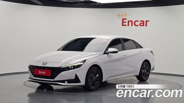 Hyundai Avante — фото 1