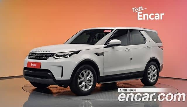 Land Rover Discovery 5