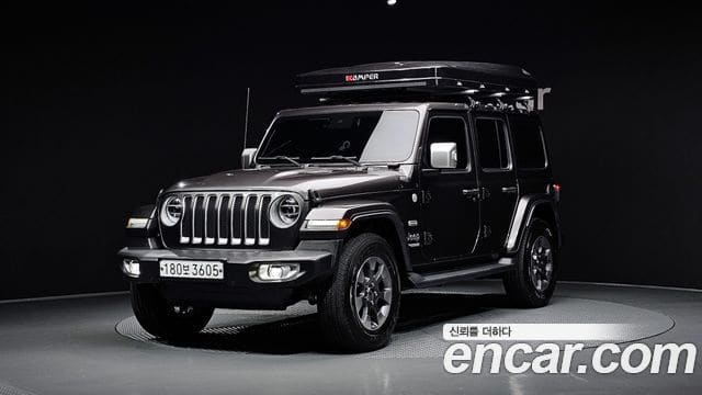Jeep Wrangler — фото 1