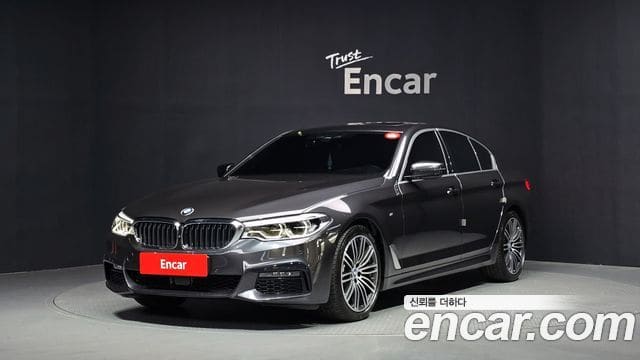 BMW 5 Series — фото 1