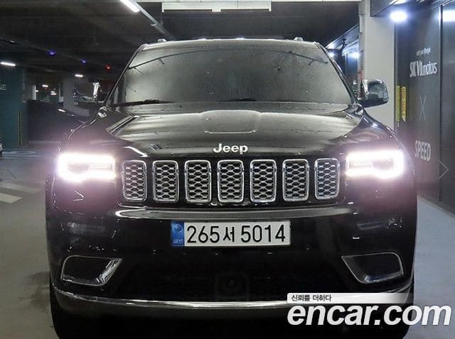 Jeep Grand Cherokee — фото 1