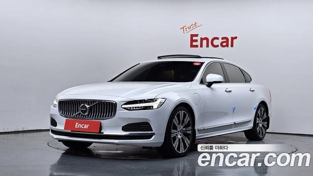 Volvo S90 — фото 1
