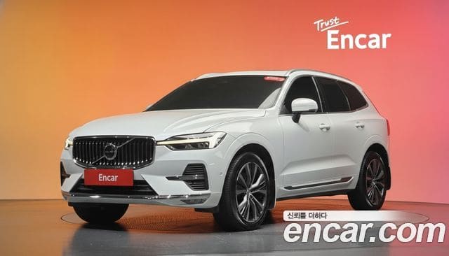 Volvo XC60 — фото 1