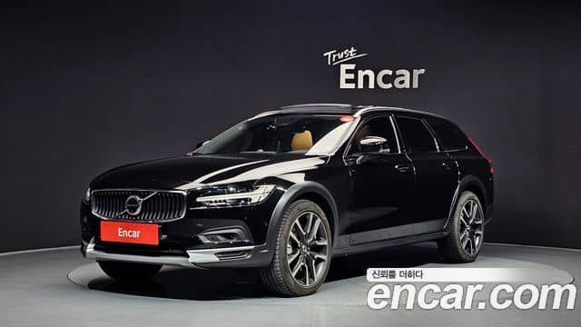 Volvo V90 Cross Country
