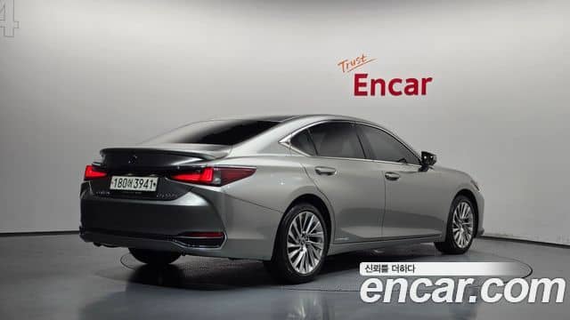 Lexus ES300h