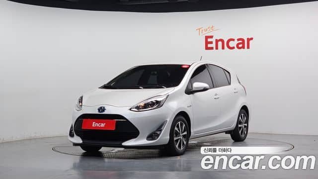 Toyota Prius C