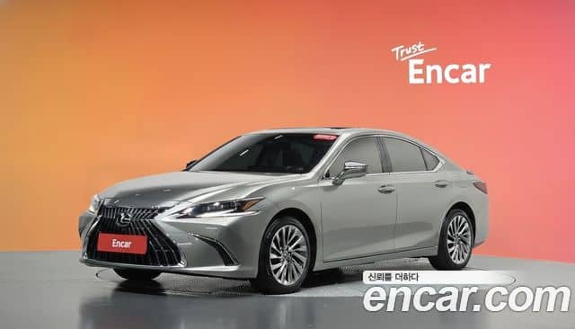 Lexus ES300h