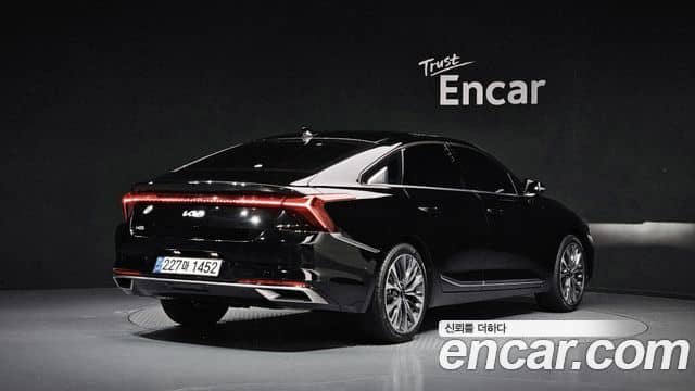 Kia K8