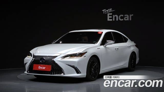 Lexus ES300h