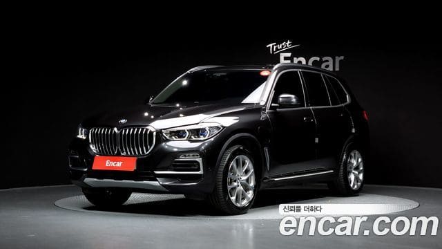BMW X5 — фото 1