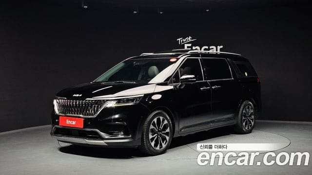 Kia Carnival — фото 1
