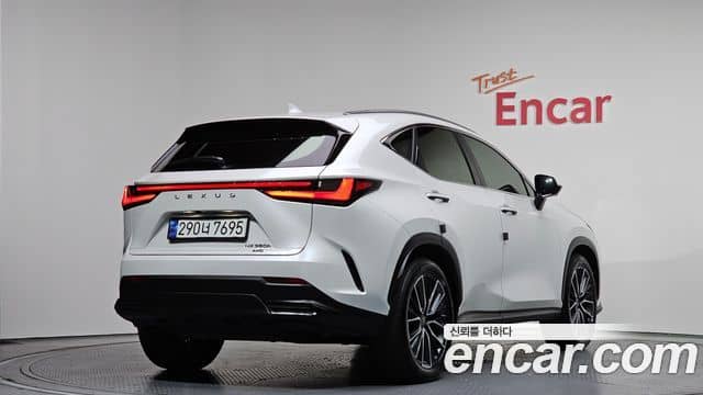 Lexus NX350h