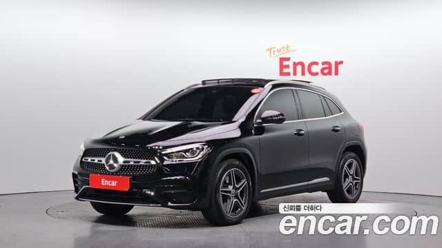 Mercedes-Benz GLA-Class