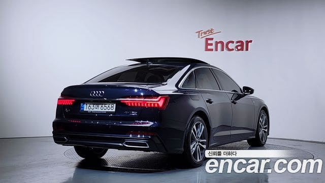 Audi A6 — фото 1
