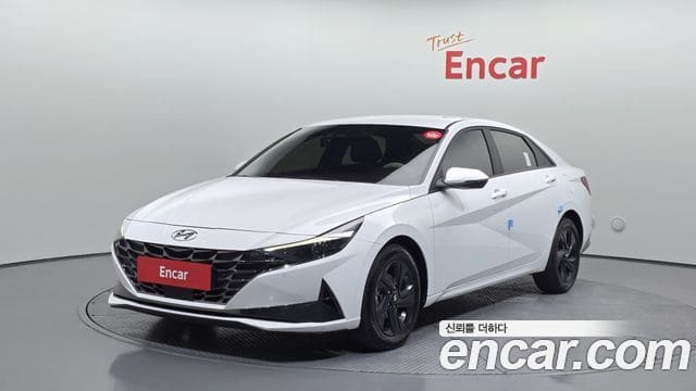 Hyundai Avante — фото 1