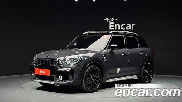 Mini Cooper S Countryman — фото 1