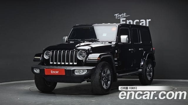 Jeep Wrangler — фото 1