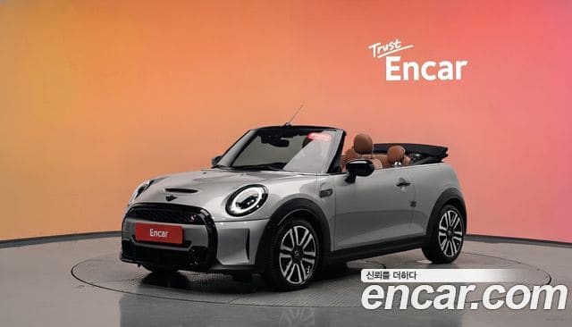 Mini Cooper S Convertible — фото 1