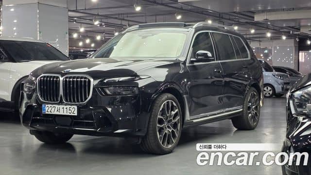 BMW X7