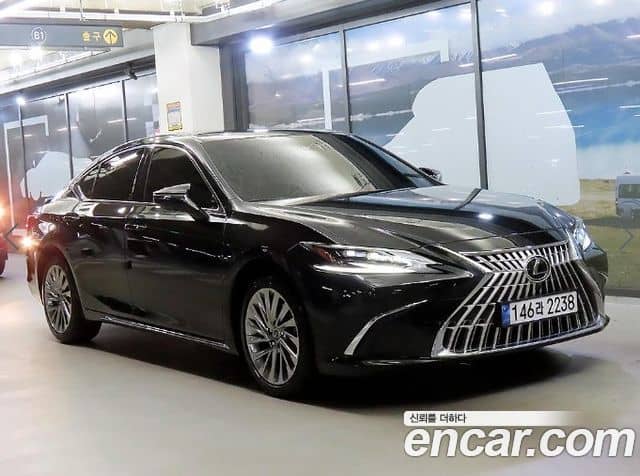 Lexus ES300h