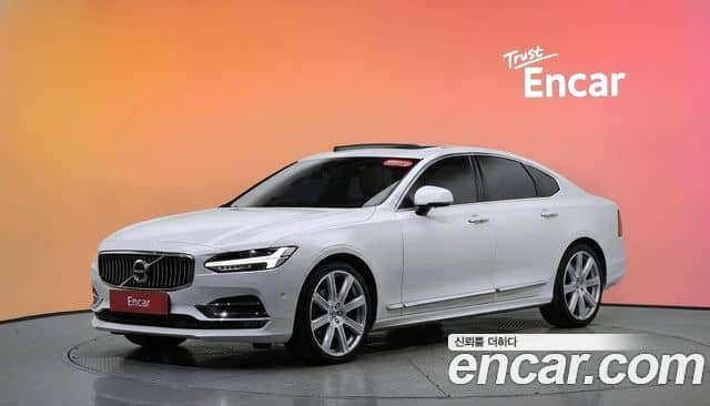 Volvo S90