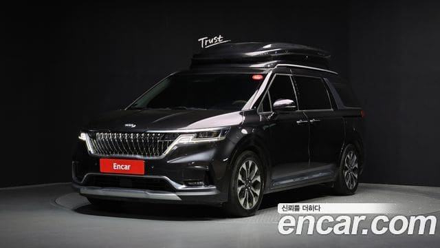 Kia Carnival — фото 1