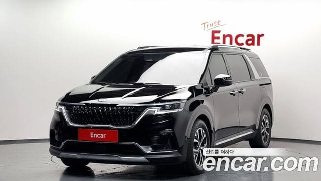 Kia Carnival — фото 1