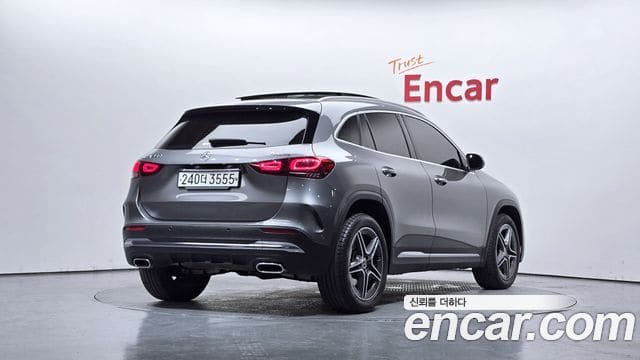 Mercedes-Benz GLA-Class — фото 1