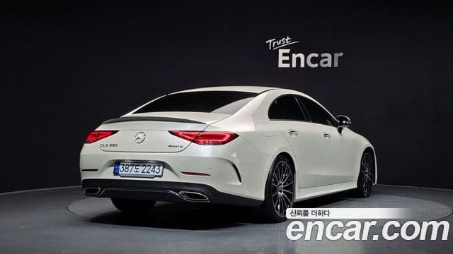 Mercedes-Benz CLS-Class — фото 1