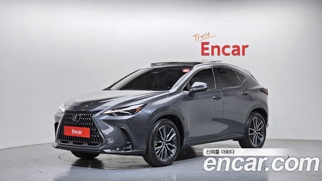 Lexus NX350h — фото 1