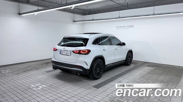 Mercedes-Benz GLA-Class — фото 1