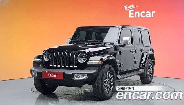 Jeep Wrangler — фото 1