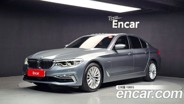 BMW 5 Series — фото 1