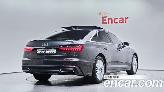 Audi A6 — фото 1