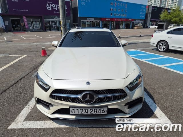 Mercedes-Benz CLS-Class — фото 1