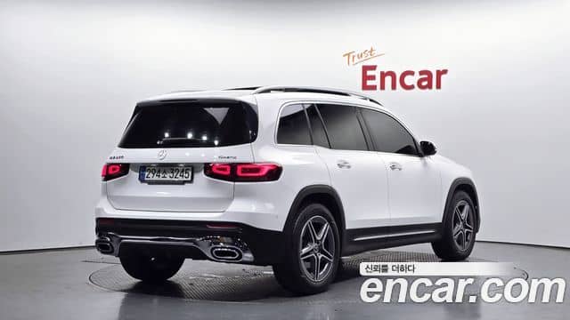 Mercedes-Benz GLB-Class
