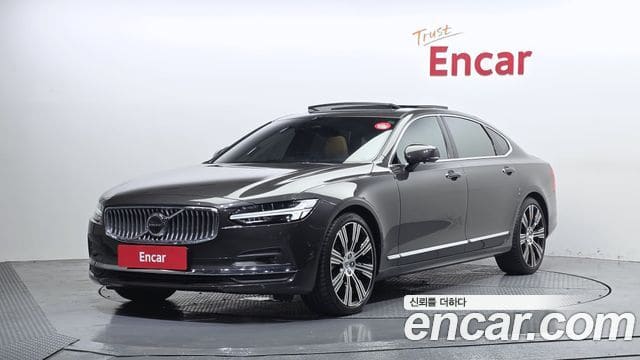 Volvo S90 — фото 1
