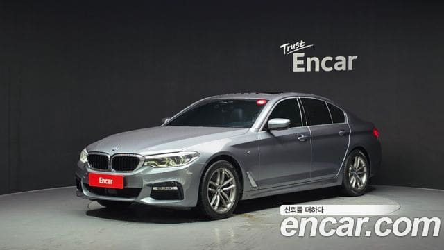 BMW 5 Series — фото 1