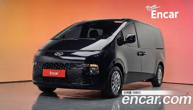 Hyundai Staria — фото 1