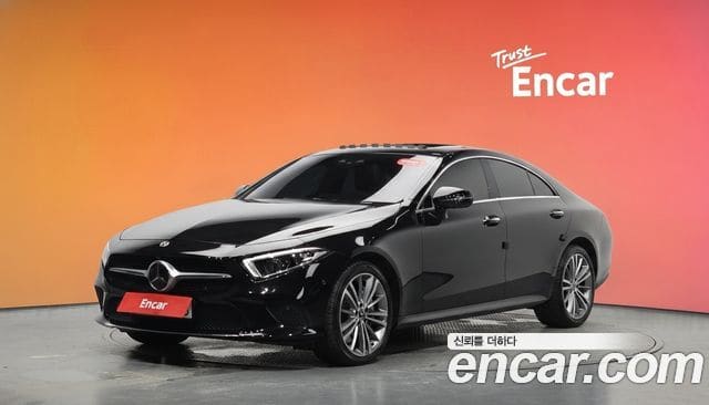 Mercedes-Benz CLS-Class — фото 1